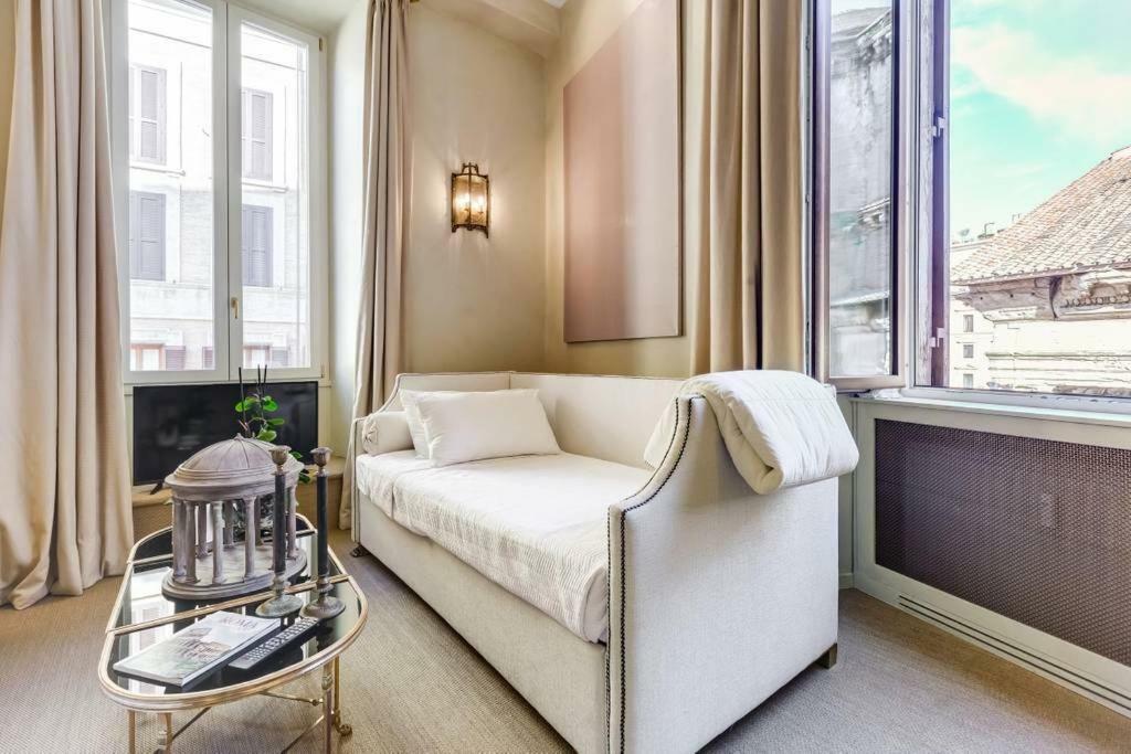 Luxurious Loft Facing The Pantheon Βίλα Ρώμη Εξωτερικό φωτογραφία