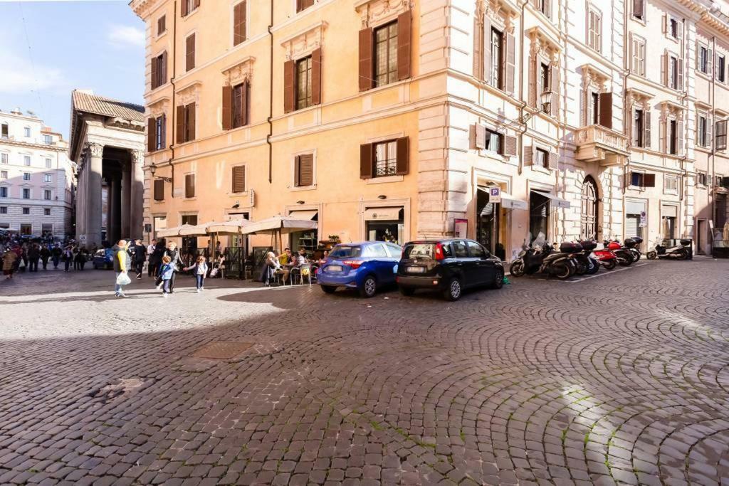 Luxurious Loft Facing The Pantheon Βίλα Ρώμη Εξωτερικό φωτογραφία
